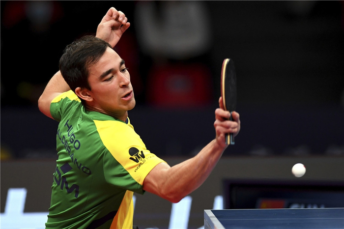 尽管在他们 尽管在他们